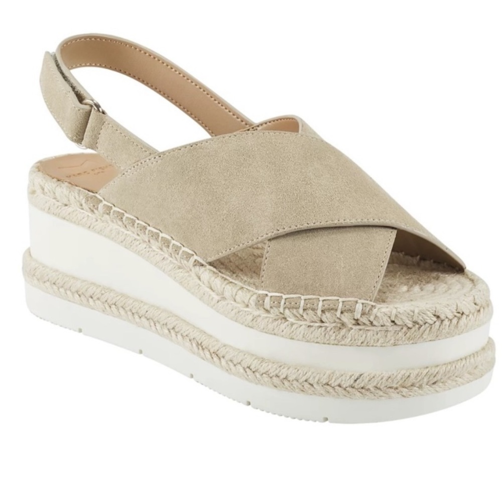 Marc Fisher Gandy taupe platform wedge size 8